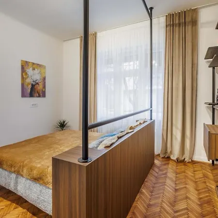Blue Bird Apartments Нови Сад Екстериор снимка